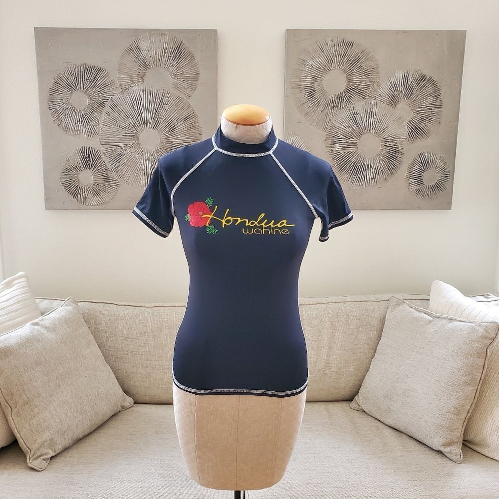 Honolua Wahine Rash Guard Sz Med Juniors